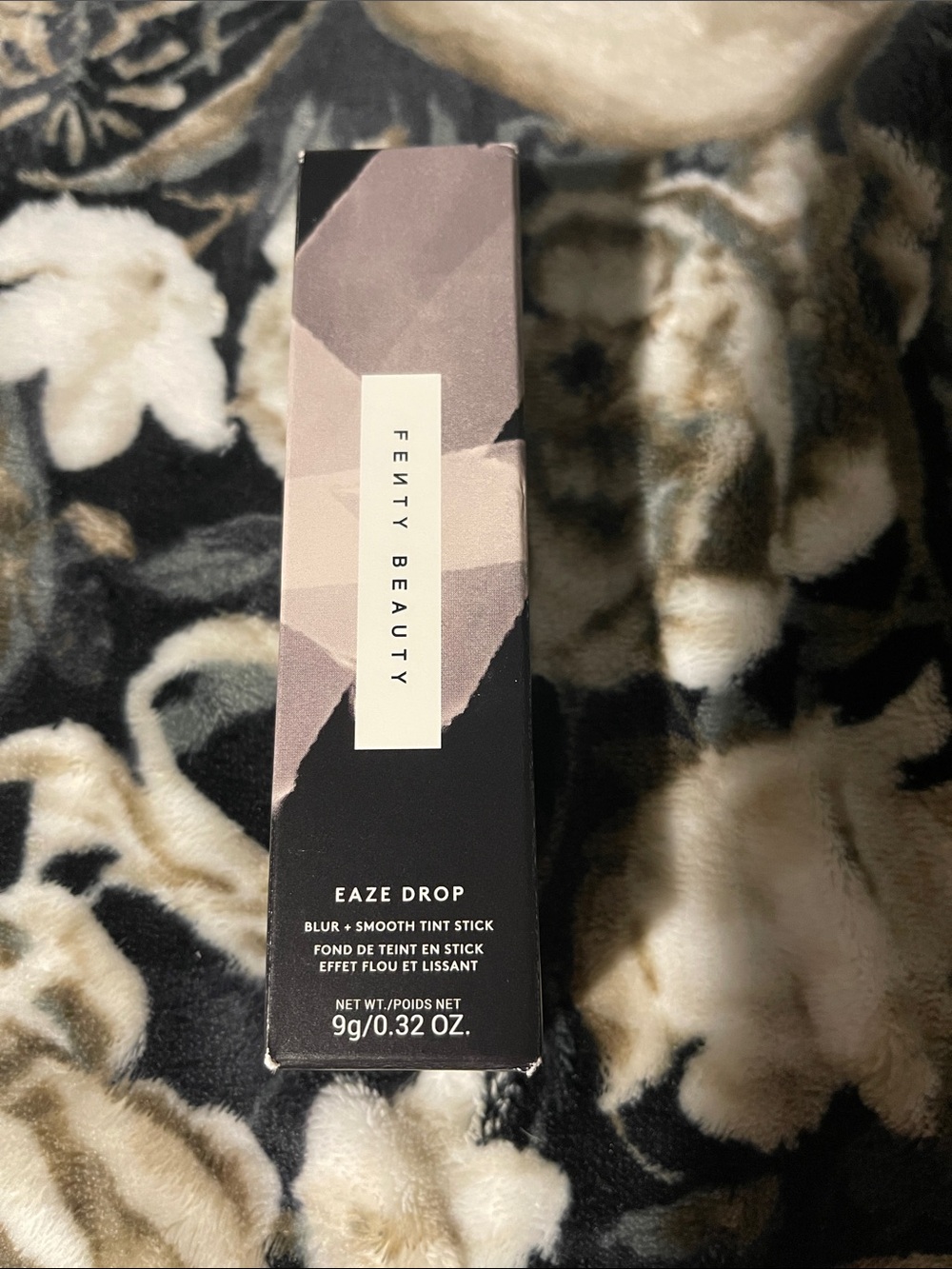 Fenty Shade 3 Eaze Drop Stick Blur + Smooth Tint Stick Foundation - Picture 2 of 4